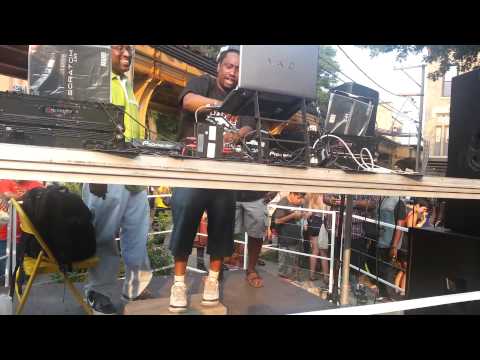 Tyree Cooper Banging out The Block Party