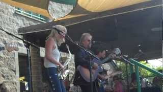 Mindi Abair, Jeff Golub and David Pack perform "You're the Only Woman" Live at Thornton Winery