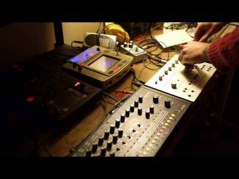 modular home - live analogue acid jam