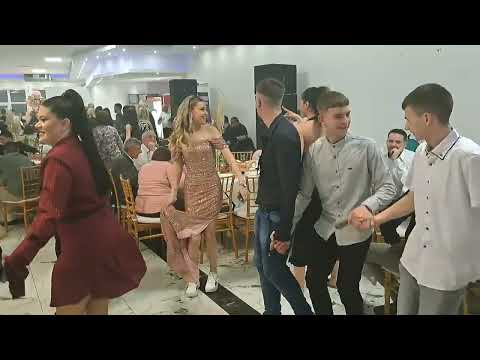 Orkestar Dobrnjac- Vlasko Kolo-Vlaske Gajde