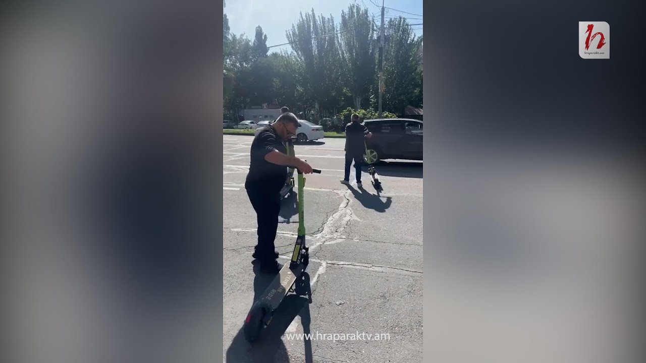 Գառնիկ Դանիելյանը ճանապարհ է փակում