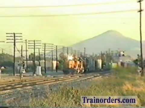 Classic Railroad Series 420 - Santa Fe and UP at San Bernardino August 3, 1989
