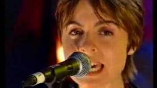 Sleeper &#39;Delicious&#39; / &#39;Little Annie&#39; Acoustic Glastonbury 95