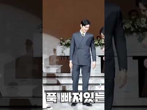 Cha Eun Woo Dancing | Tiktok.