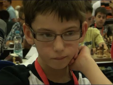 B12 9.8.  FM Viktor Gažík  - Vugar Asadli  1 - 0