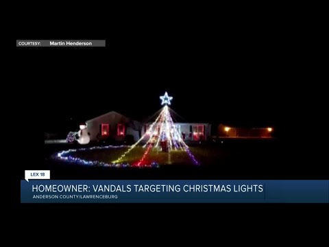 Lawrenceburg homeowners frustrated with vandalized light display