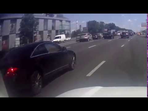 Перевертыш на Кутузовском проспекте в Москве