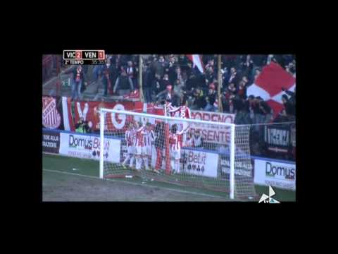 Calcio, Lega Pro Prima Div. Gir. A 2013/14 - 19 ^ g.ta: Vicenza-Unione Venezia 2-1