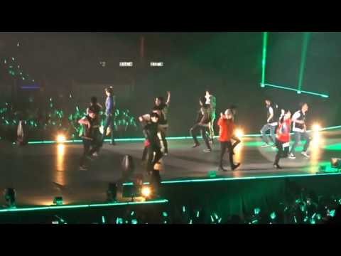 170520 SHINee World V in Hong Kong