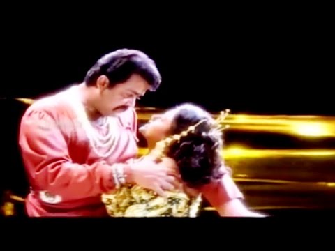Malayalam Romantic Film Song | MAALEYAM | Thacholi Varghese Chekavar | K.S.Chitra