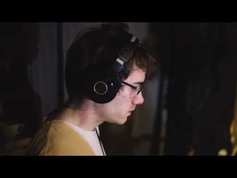 Zachwyt - Czekam aż spadnie deszcz (live)