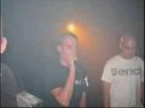 Dj Alex R & Mc Finchy - Warrior