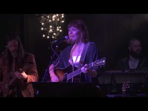Molly Tuttle -Up On Cripple Creek @ Americanafest 9/13/19