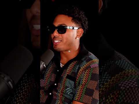 Myke Towers habla del tema adivino que canta en inglés #myketowers #myketowers #myketowers #babbunny