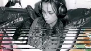 Una Radura... Lyrics English Translation