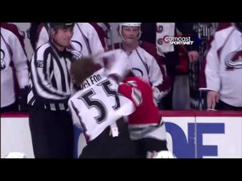 Cody McLeod vs Colin Fraser Nov 11, 2009