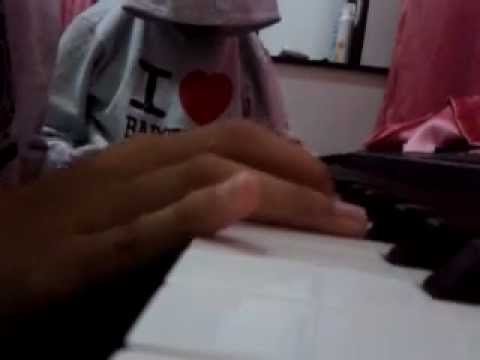 aku suka dia Piano Performance Video
