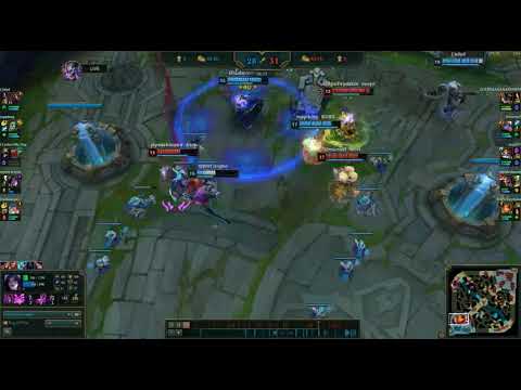 INSANE REKKLES KAI'SA OUTPLAYS TYLER1 DRAVEN USING MENTAL MIND GAMES