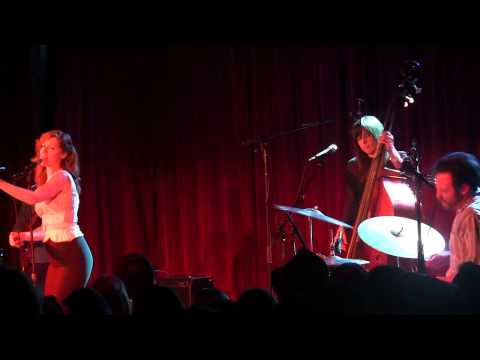 Lake Street Dive - Stop your Crying; Henriette @ the Bell House