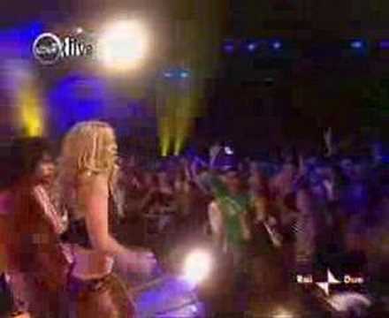 Britney Spears-me against the music (live cd live)