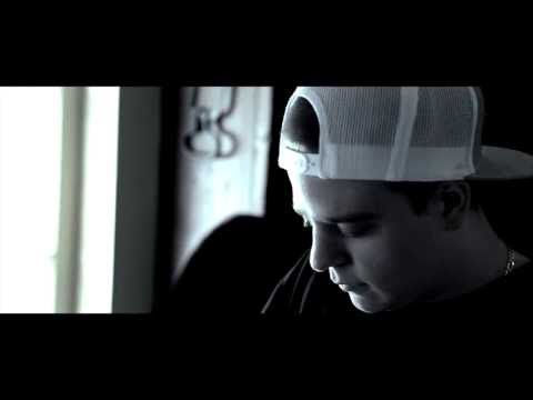 VIDÉOCLIP /// Djibz - J'lève mon verre