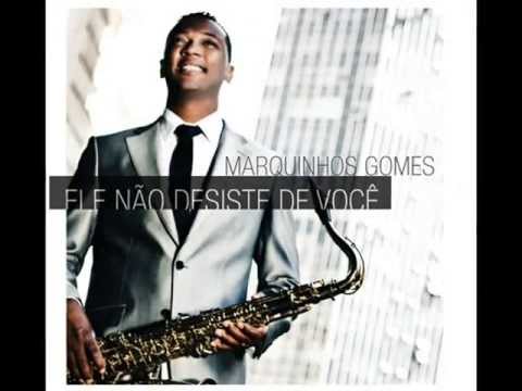 Marquinhos Gomes e Gabriela Gomes    Todo Poderoso Deus  CD Ele Não Desiste de Você   2010 )
