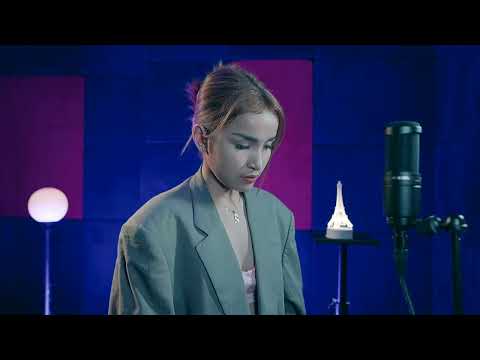 Love the way you lie | Eminem and Rihanna [ Cover by  Luza ]