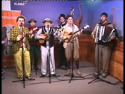 TS Fijaker - Kuća mala, kuća sirotana