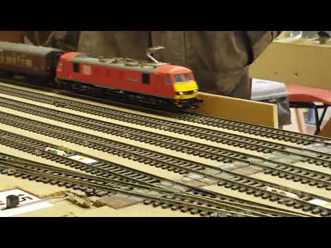 Running Session - Stacton Tressell - Clip two - Bachmann Class 90