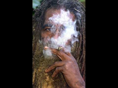 MC PITA RAMOS: A LÁBAMON ALIG ALIG....(judge day riddim)
