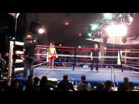 Daniel Grogan Vs Ryan Barry. Best fight yet on under a weeks notice!