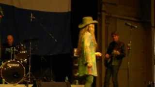 Danni Leigh &quot;He Used To Say That To Me&quot; @ Western Experience 2013