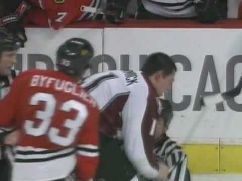 Cody McCormick vs Dustin Byfuglien Mar 8, 2009