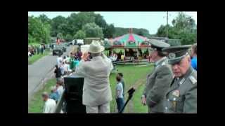 preview picture of video 'Feldparade 2011 Blaulichtmuseum Beuster.wmv'