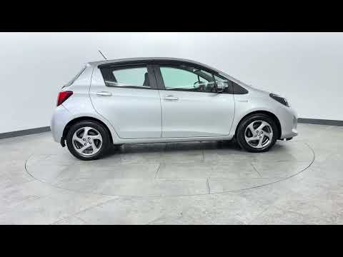 Toyota Yaris (171) HYBRID LUXURY AUTO - Image 2