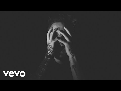 Poetika - Múza (Official Music Video)