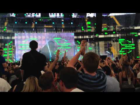 Krewella / World Club Dome 2014 Part 3