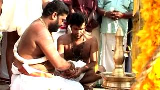 preview picture of video 'Pachayil Sree Dharma Sastha.mp4'