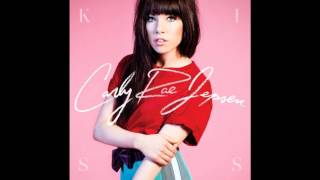 14. Wrong Feels So Right - Carly rae Jepsen KISS