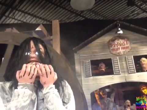 Spirit Halloween 2012 tour