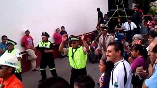 preview picture of video 'Paseo San Miguel Chapultepec Lo que hace uno para comer'