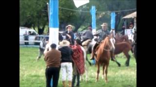 preview picture of video 'Jineteada Día de la Tradición Esquel  | Lauro Lara'