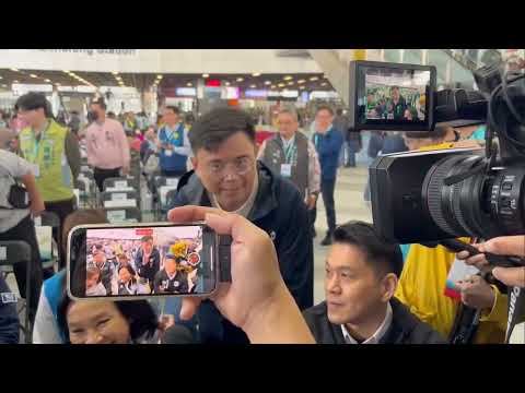 柯志恩出席高雄車站典禮  綠委包圍爭論財劃法