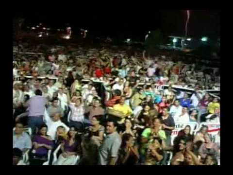 Poncho Zuleta y Cocha Molina - Amor a Siete Mares [Parranda]