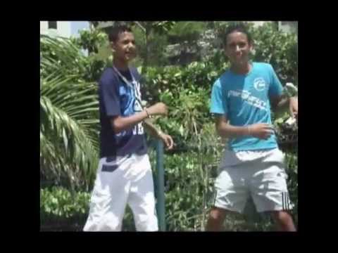 Mc's Broz e Kiko - Delicia Novinha
