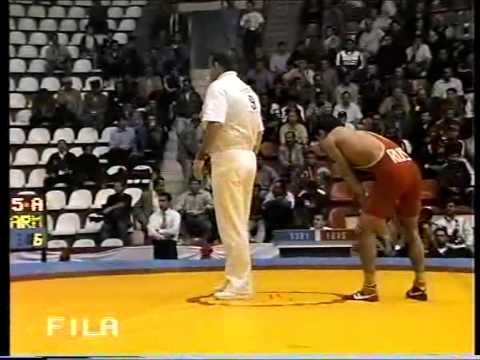 Martin Berberyan (ARM) VS Dzadzaev Miron (RUS) 58KG