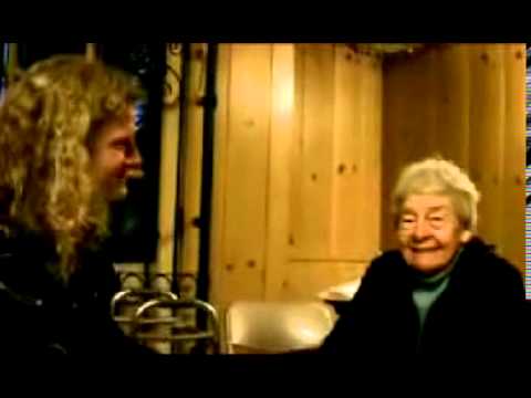Frank Hannon talks with the mother of Randy Rhoads
