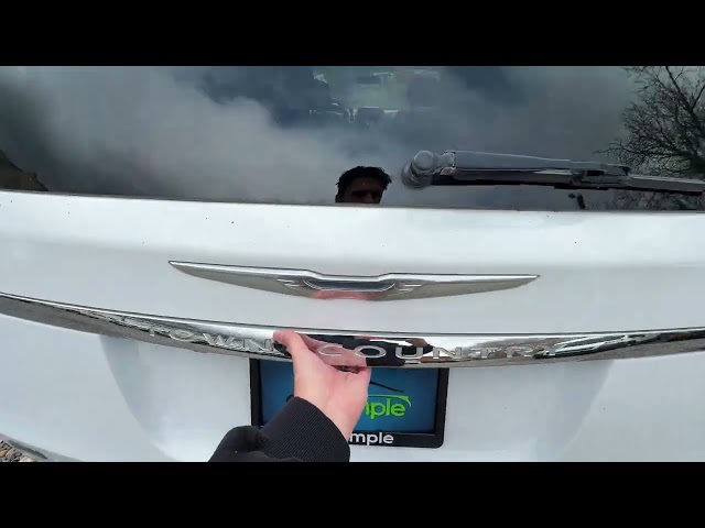 2014 CHRYSLER TOWN & COUNTRY VAN V6, 3.6 LITER TOURING MINIVAN 4D