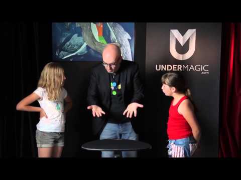 Sponge Tomatoes(Spanish Instruction) by Under Magic - Trick