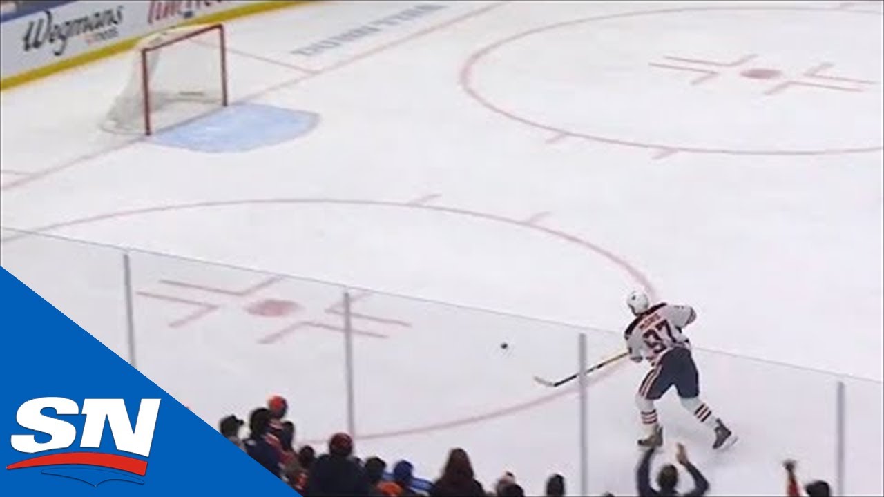 Vidéo: Même Connor McDavid peut rater un FILET DÉSERT...